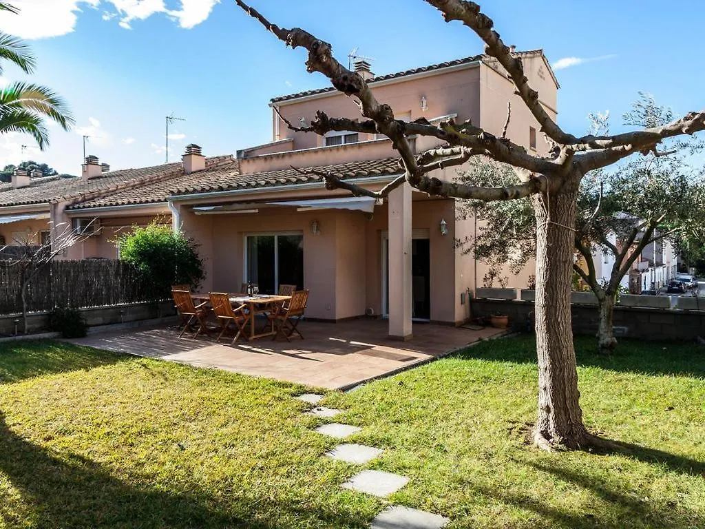 Casa Con Jardin-Wifi Free Villa L'Escala Holiday home