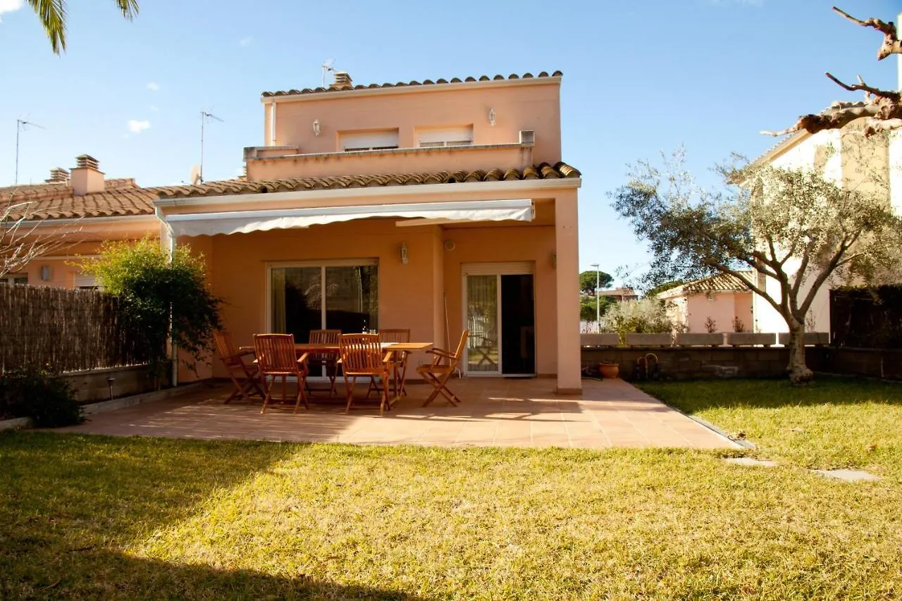 Casa Con Jardin-Wifi Free Villa L'Escala Spain